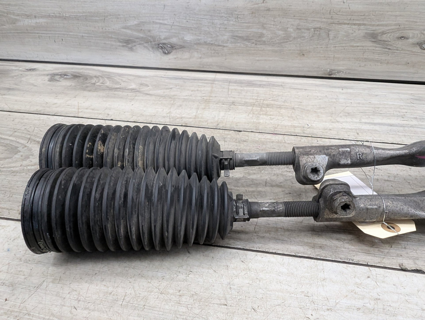 2016-2022 BMW 750Li G12 Left Right Tie Rod W/ Boot SET 6868688