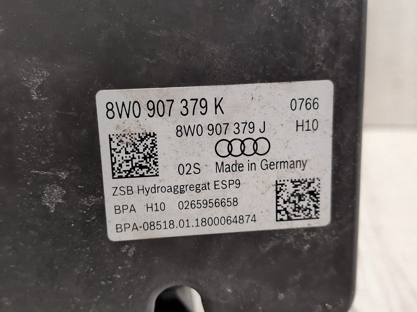 2018-2023 Audi S4 B9 ABS Pump Module 8W0907379K