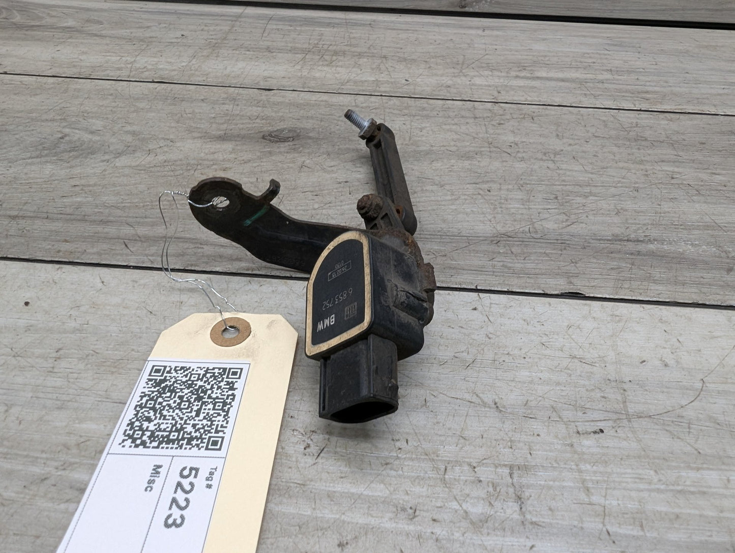 2007-2013 BMW X5 E70 Suspension Height Level Sensor 6853752