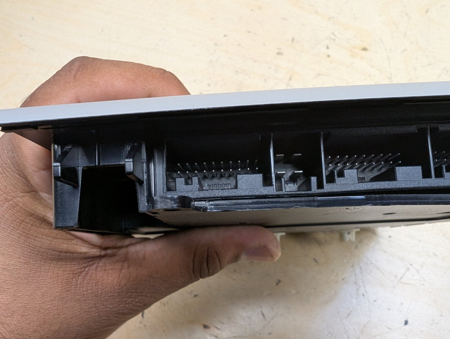 2006-2011 BMW 328i E90 Headliner Overhead Dome Light Switch Module 9225537