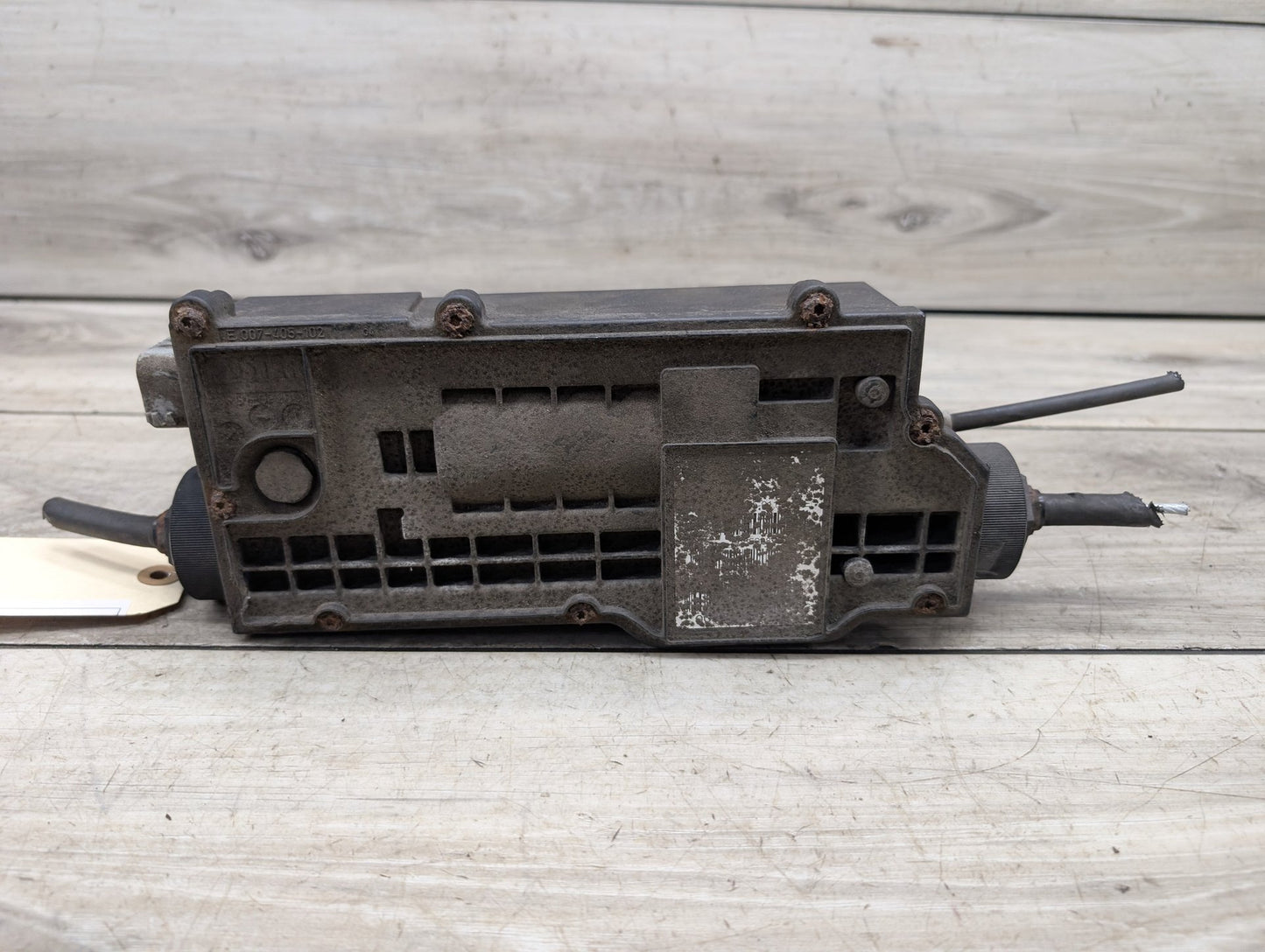 2007-2013 BMW X5 E70 Electric Emergency Parking Brake Module 6850289