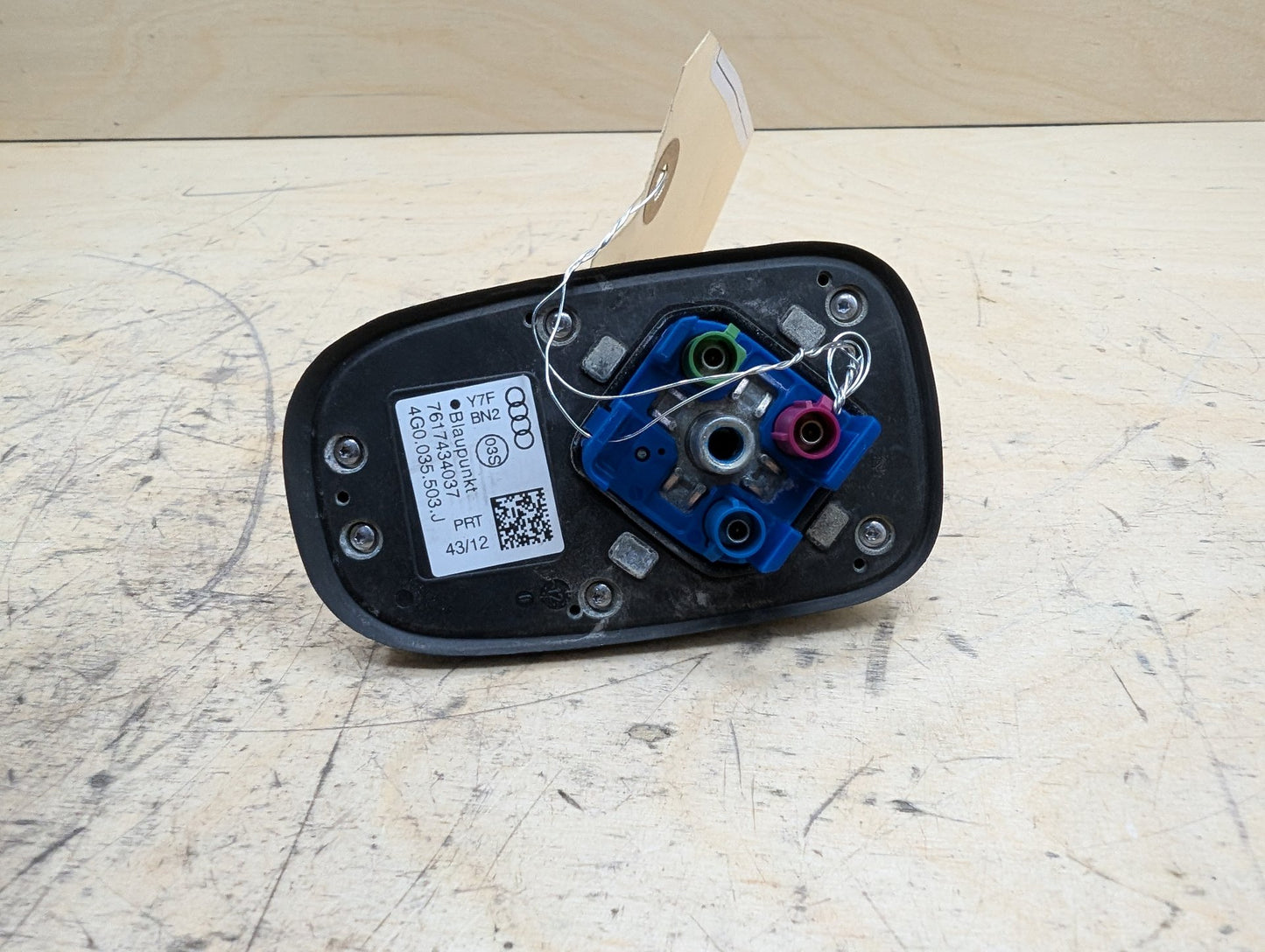 2011-2017 Audi RS5 8T Roof Shark Fin Radio Antenna Module 4G0035503J OEM