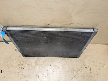 2016-2019 BMW 740i G12 Cooling Condenser 8664919 OEM