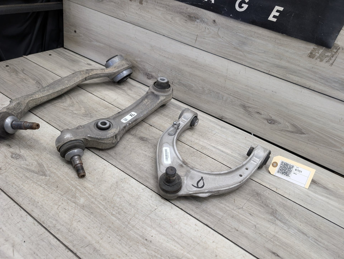 2009-2015 BMW 750Li F02 Front Left Driver Control Arms SET 6857516