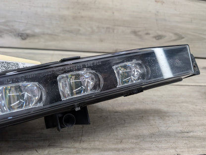 16-19 OEM BMW G11 G12 740 750 M760 B7 Front Right Passenger Side LED Fog Light