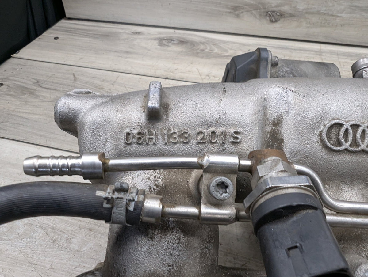 2009-2017 Audi 8R Q5 EA888 Engine Motor Intake Manifold 06H133201S
