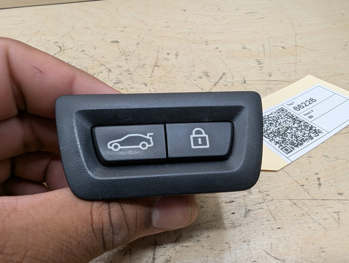 OEM BMW F02 F10 F15 F48 F90 G01 G20 G30 G80 X3 Rear Trunk Lid Center Lock Switch