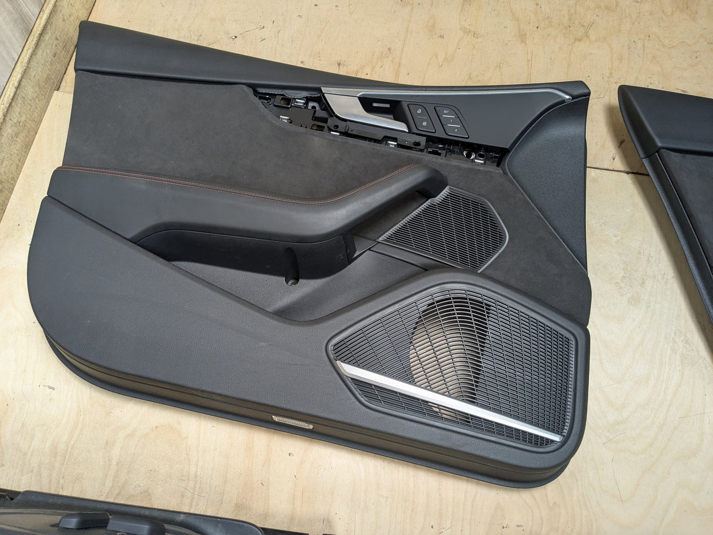 17-24 OEM AUDI B9 B9.5 A4 A5 S4 S5 RS5 Front Rear Seats Door Interior Panels RED