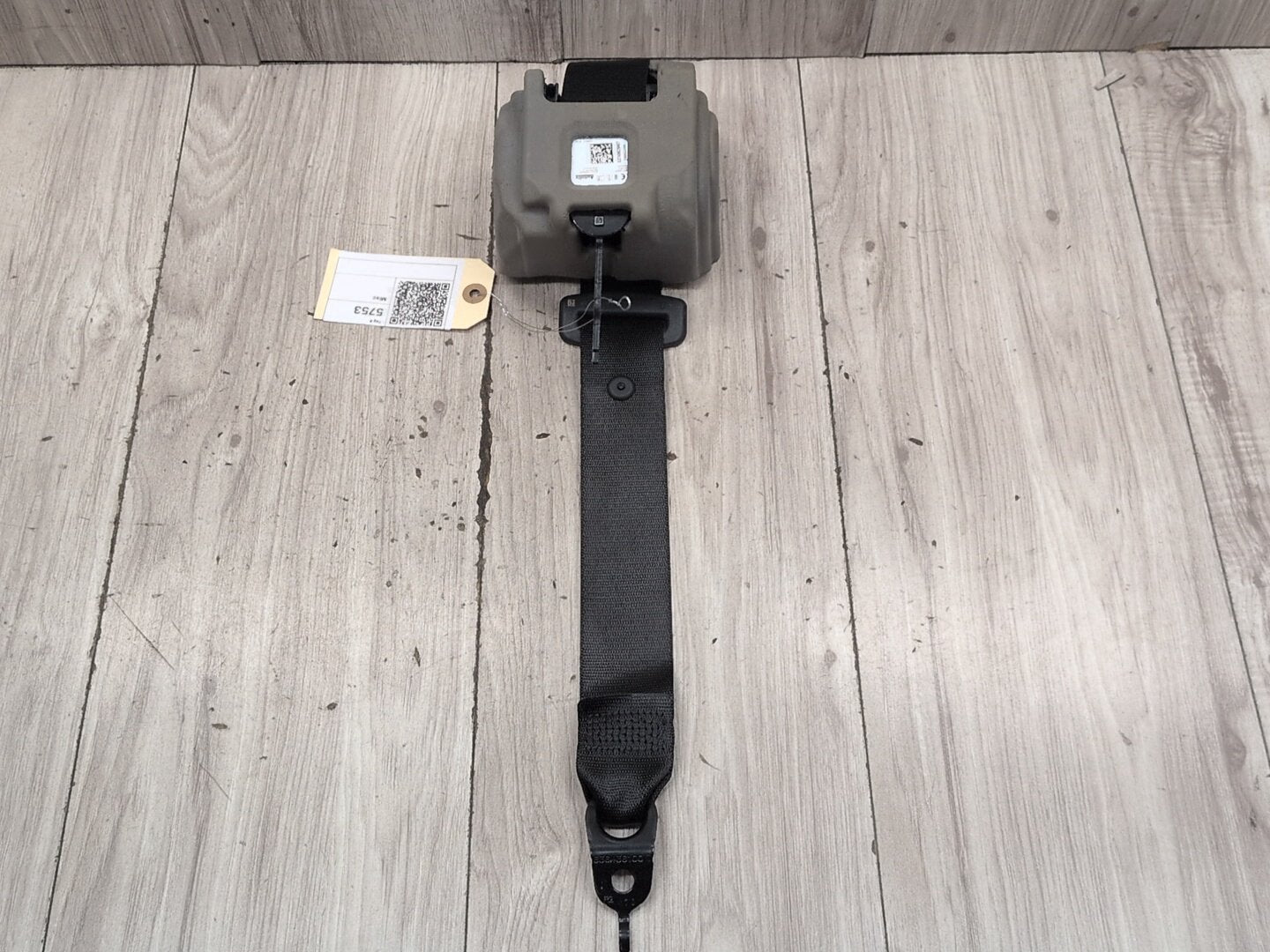 2019-2020 BMW M340i G20 Rear Left or Right Seatbelt Seat Belt Retractor 7496266
