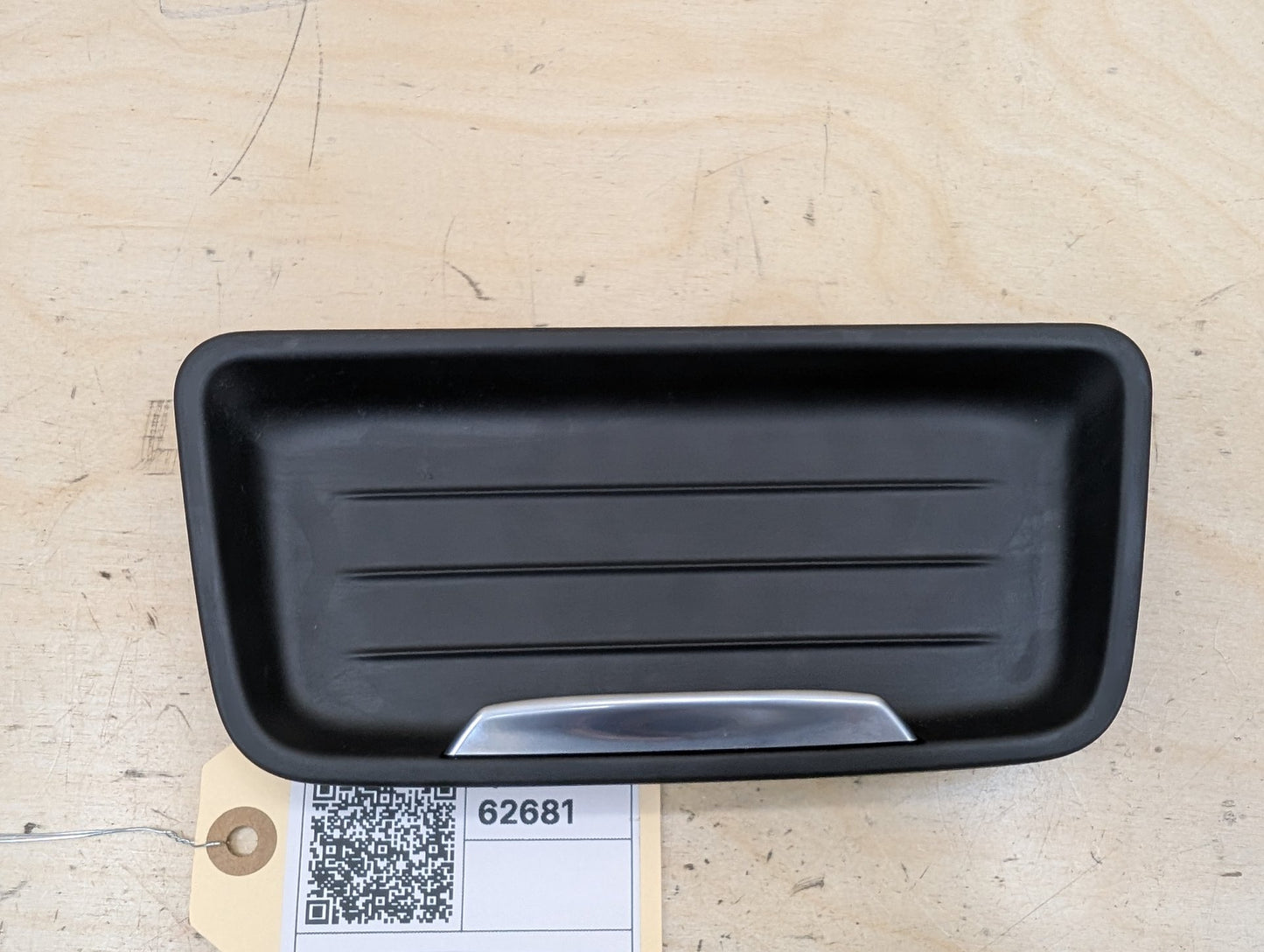 12-17 OEM BMW F30 F32 F36 F80 M4 Center Console Cup Holder Oddments Insert Tray