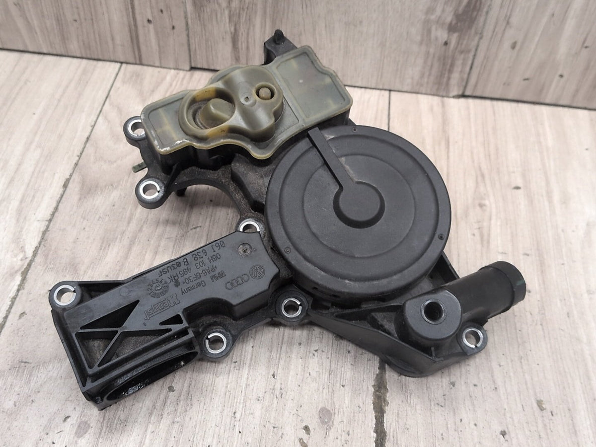 2018 Audi Q3 8U Engine Crankcase Oil Separator PCV Valve Hose 06H103495A