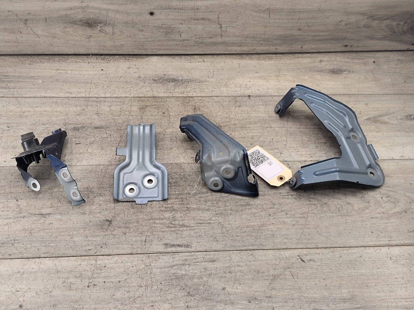 2018 - 2024 BMW X3 G01 Front Left Driver Fender Brackets SET 7424677 B58B30M0