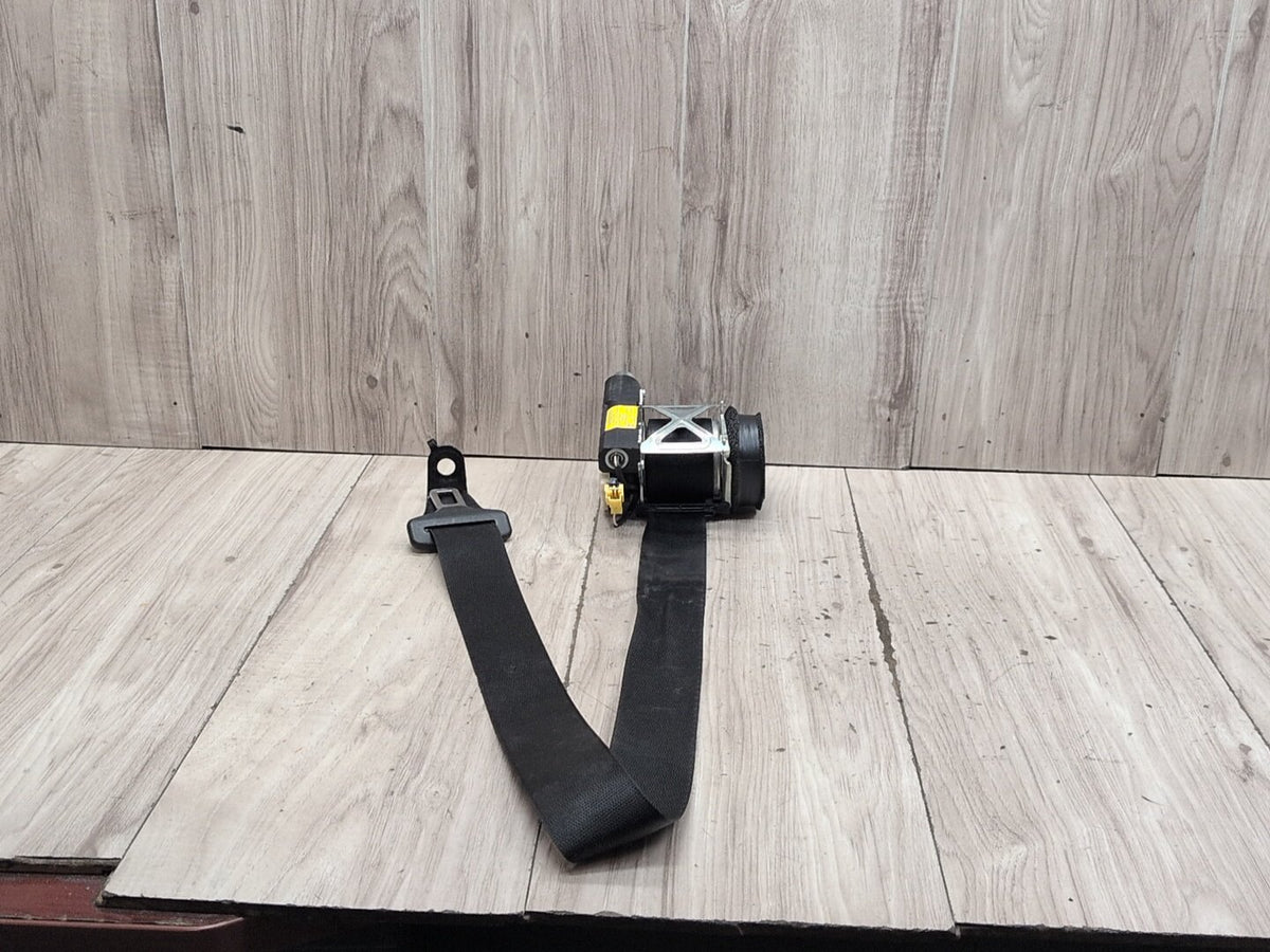 2009-2012 Mercedes-Benz E550 W212 Rear Left Driver Seatbelt Seat Belt Retractor A2128600385 OEM
