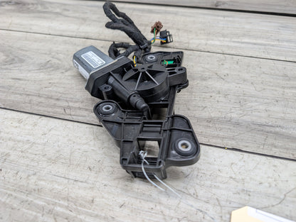 2021-2026 BMW 430i G22 Right Rear Seat Belt Retractor Extender Arm Motor 5A05246