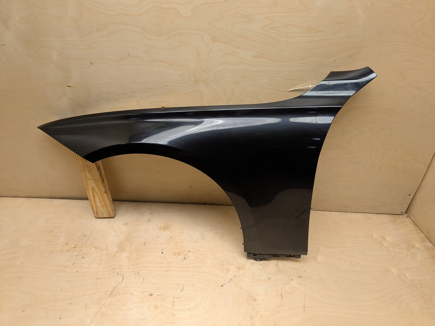 12-18 OEM BMW F30 F31 328 330 335 340 Left Driver Side Fender Panel