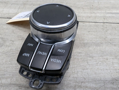 OEM BMW F90 G01 G02 G30 X3 M5 iDrive Navigation Controller Knob NBT NAV Button