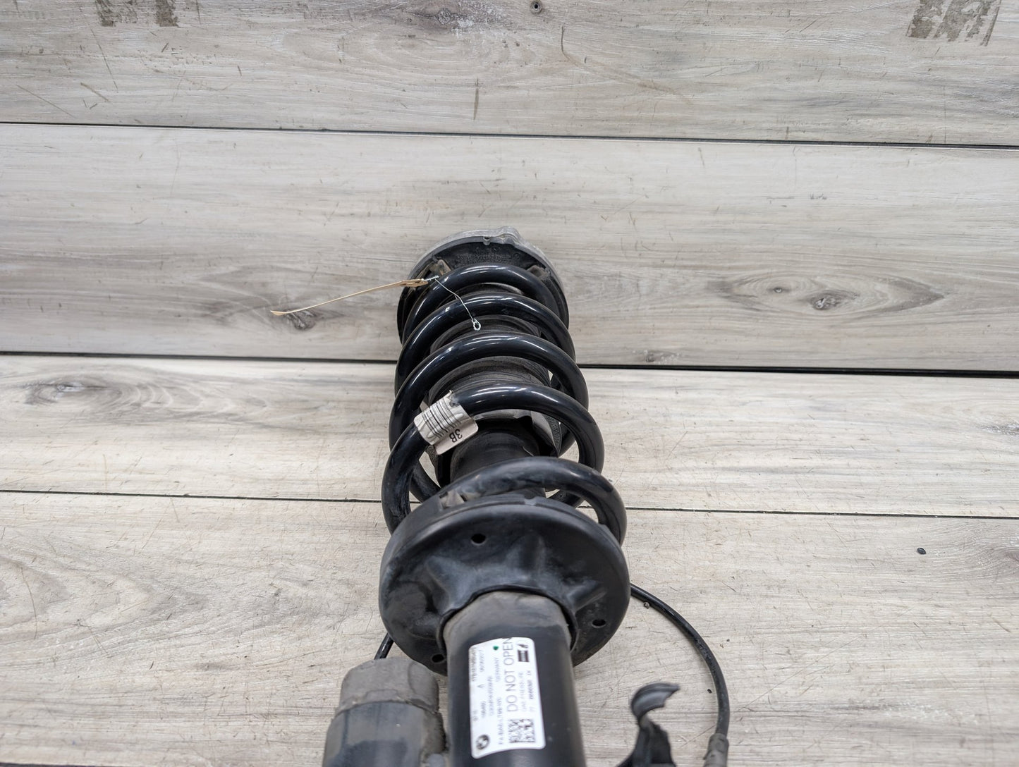 17-23 OEM BMW G30 M550iX Front Left Driver Spring Strut Shock Absorber VDC