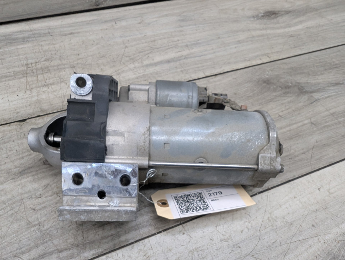 OEM BMW G01 G20 G22 G23 G26 G30 G29 330 430 Engine B46 Starter Motor DENSO