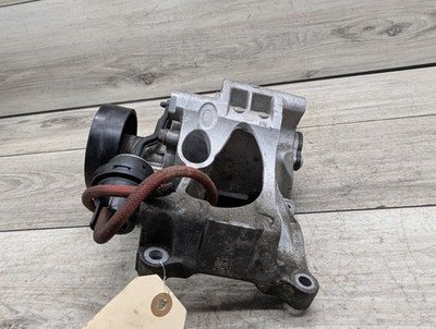 OEM BMW F22 F23 F30 G01 G02 230 330 X3 Engine B46 B48 Coolant Pump With Support