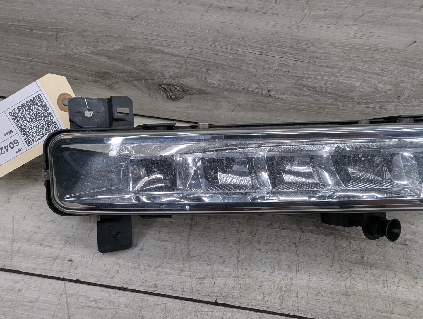 2017-2023 BMW 530i G30 Front Right Passenger Bumper Fog Lamp Light 7349132