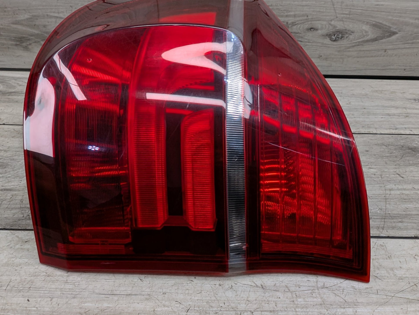 2007-2013 BMW X5 E70 Rear Left Driver Outer Tail Light 7227791