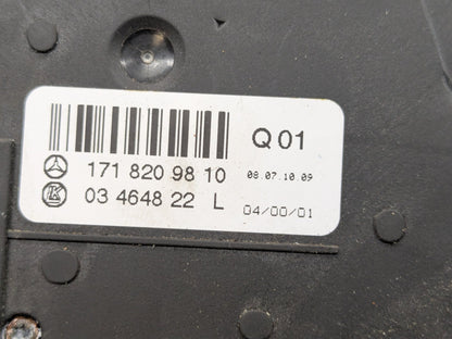 2009-2011 Mercedes-Benz SLK-Class R171 Front Left Driver Seat Switch A1718209810