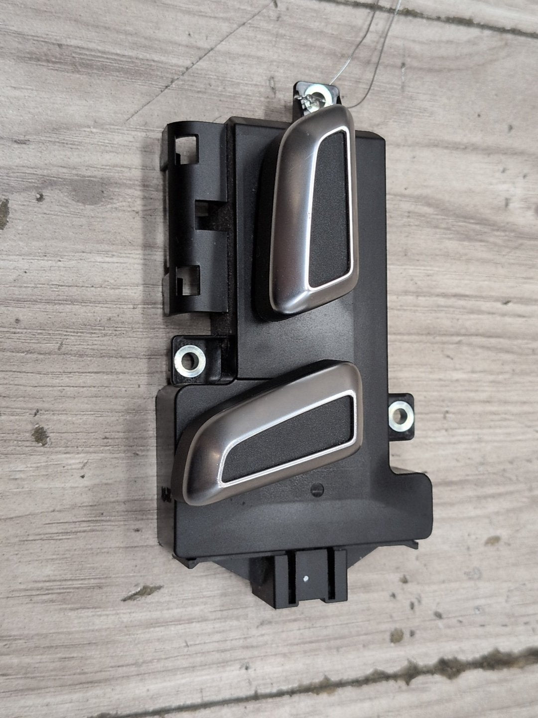 2008 - 2017 Audi S5 8T Front Right Passenger Seat Control Switch 8K0959748