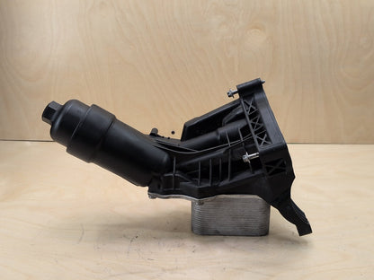16-20 OEM BMW F22 F30 F32 F36 G01 G30 X3 330 430 Engine B46 Oil Filter Housing