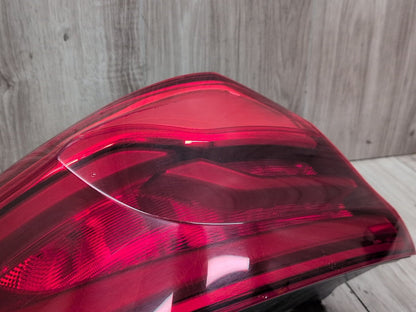 17-20 OEM BMW F90 G30 530 540 M550 M5 Rear Left Driver Side Outer Tail Light