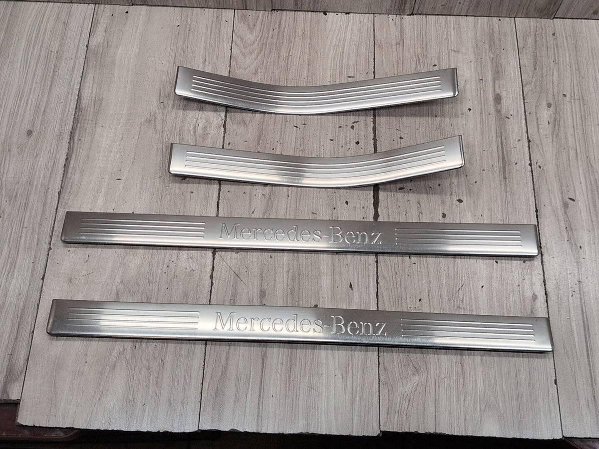 2009-2012 Mercedes-Benz E550 W212 Front Rear Left Right Scuff Plate Door Sill SET A2126861136 OEM