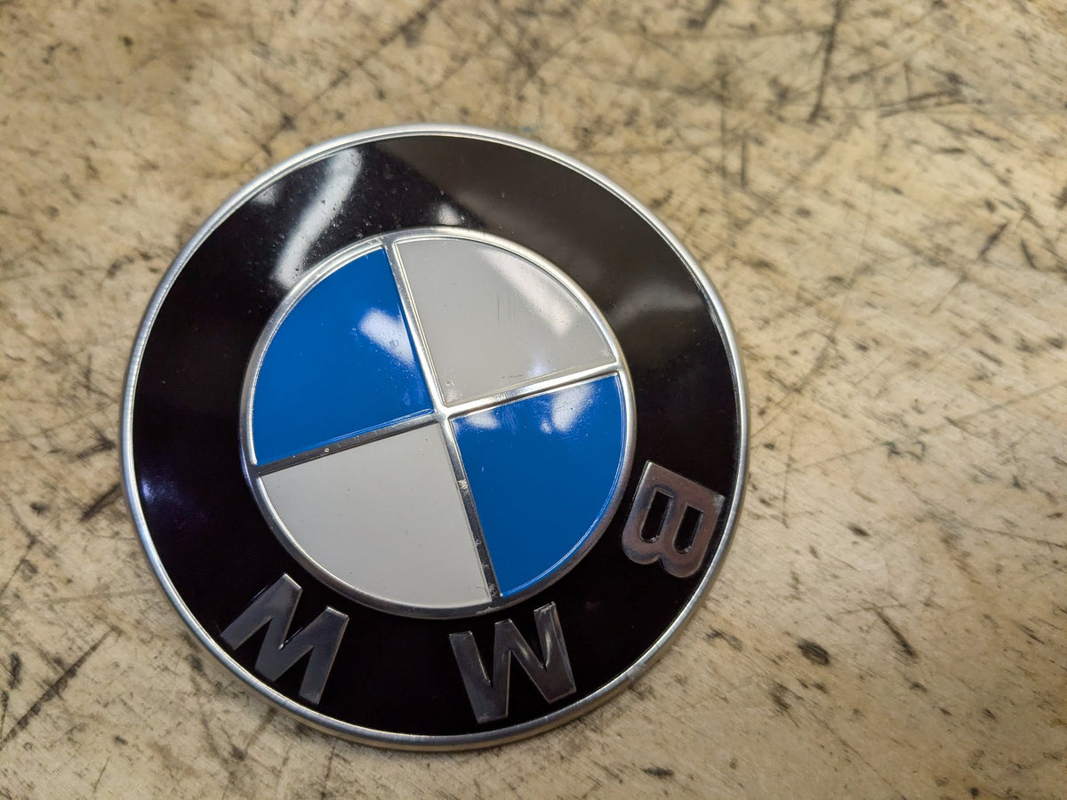 OEM BMW E82 E92 F02 F10 F22 F30 F44 F82 Rear Trunk Lid Round Emblem Logo 82MM