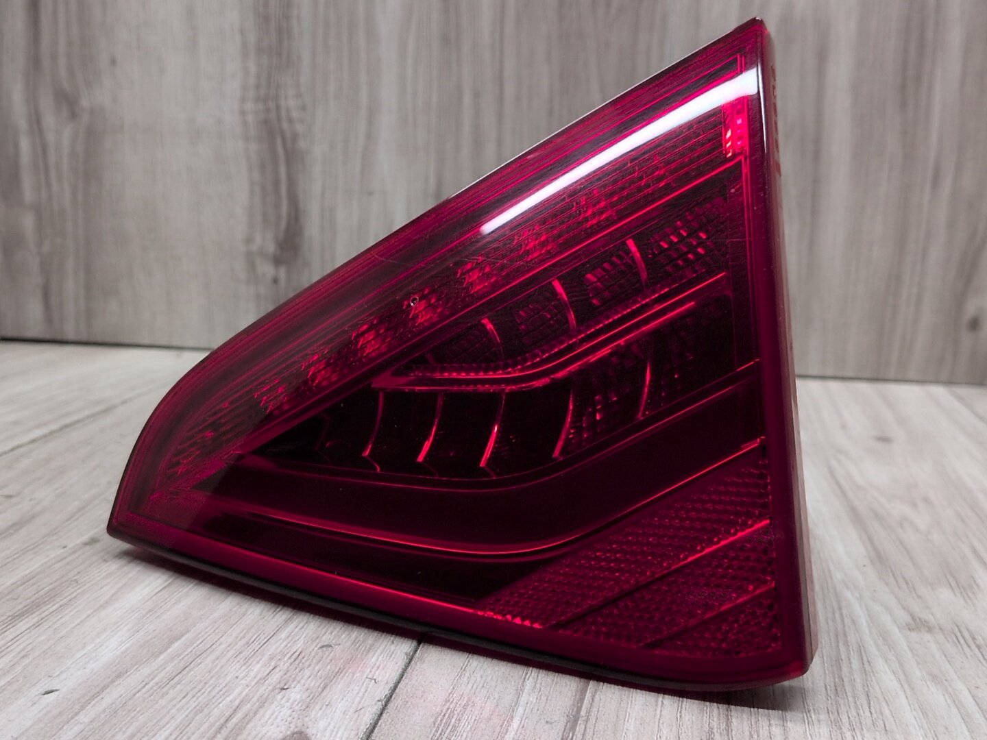 2013 - 2017 Audi S5 8T Rear Left Driver Inner Tail Light 8T0945094 CTUB