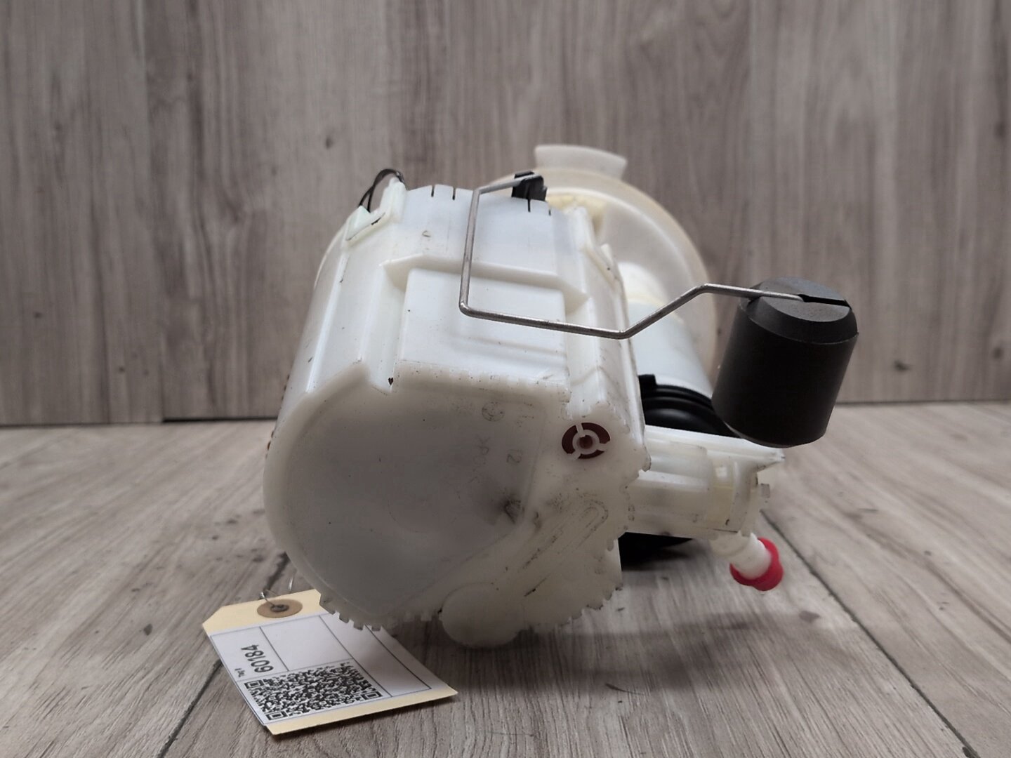 12-16 OEM BMW F23 F30 F32 F33 F34 F36 F87 Gas Fuel Tank Sending Pump Unit