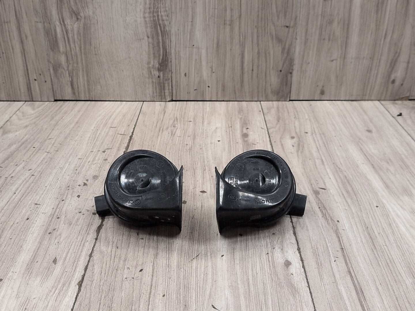 2012-2018 BMW M6 F06 Alarm Horns SET 7284482