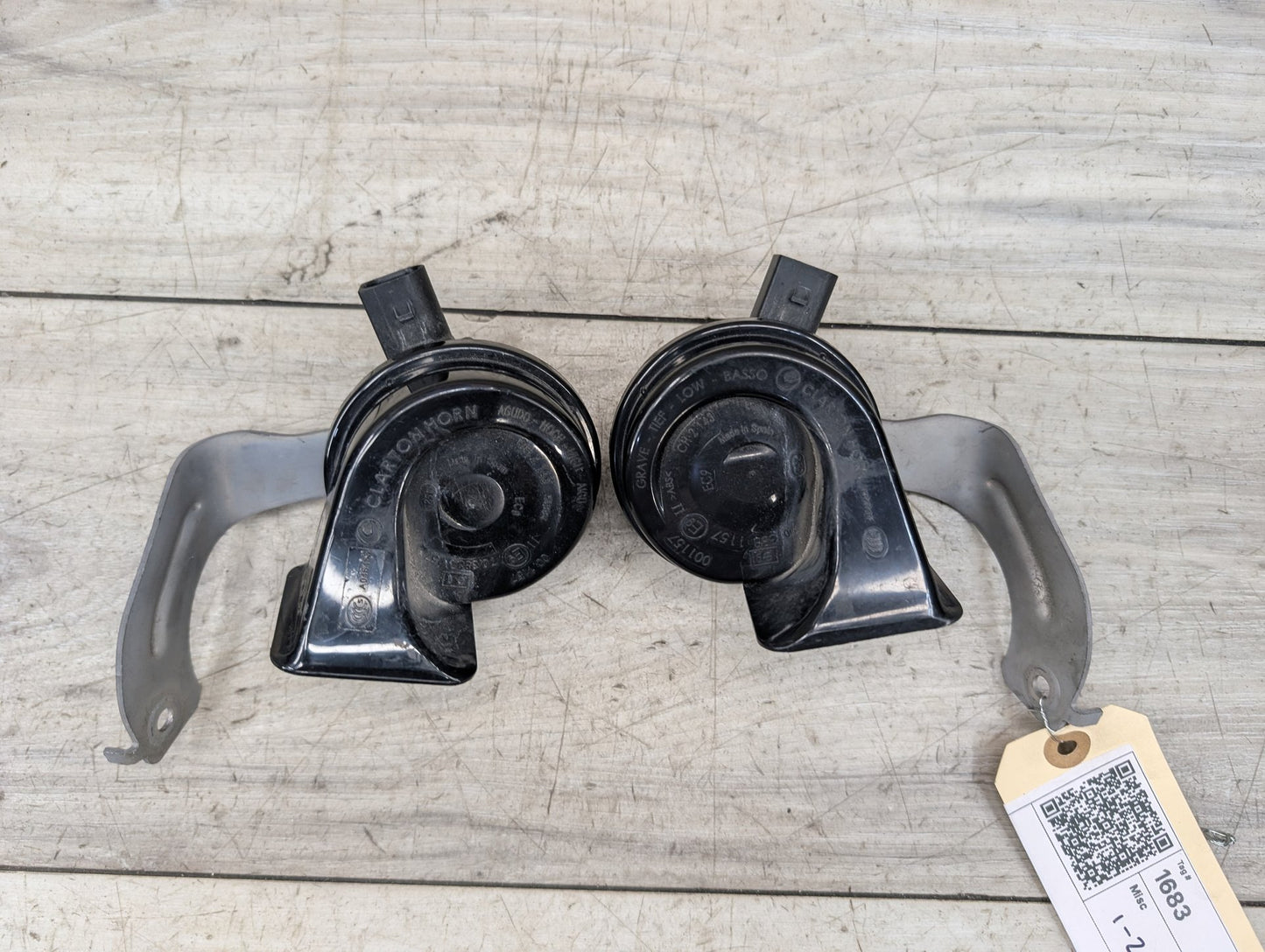 2018 - 2023 BMW X3 G01 Alarm Horns SET 7404430 B58B30M0
