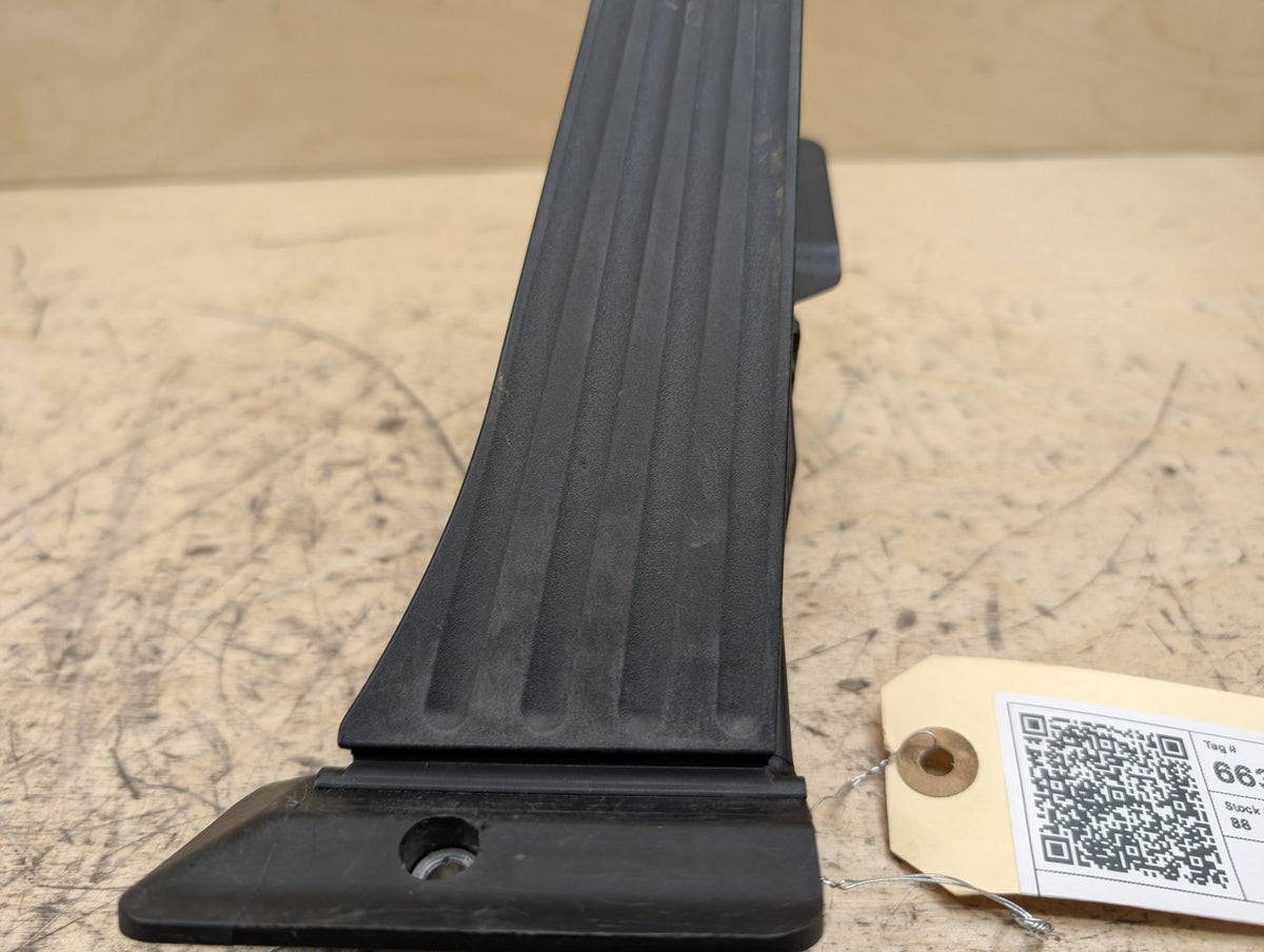 OEM BMW F15 F22 F25 F30 F36 F80 G01 G05 G20 X3 X5 Accelerator Throttle Gas Pedal