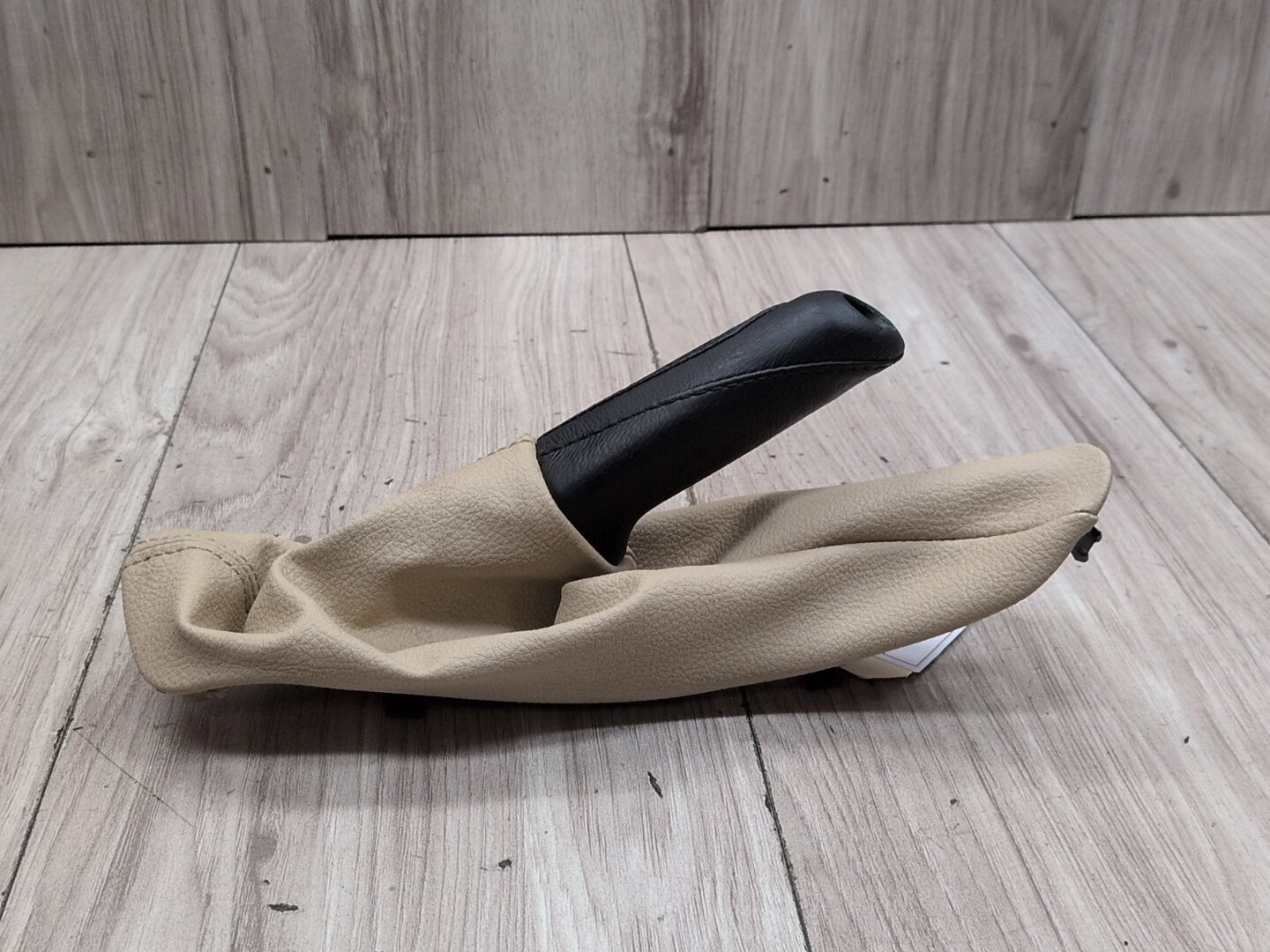 2014 - 2020 BMW 440i F36 Emergency Handle Brake Cover w/ Boot 9235426 B58B30M0