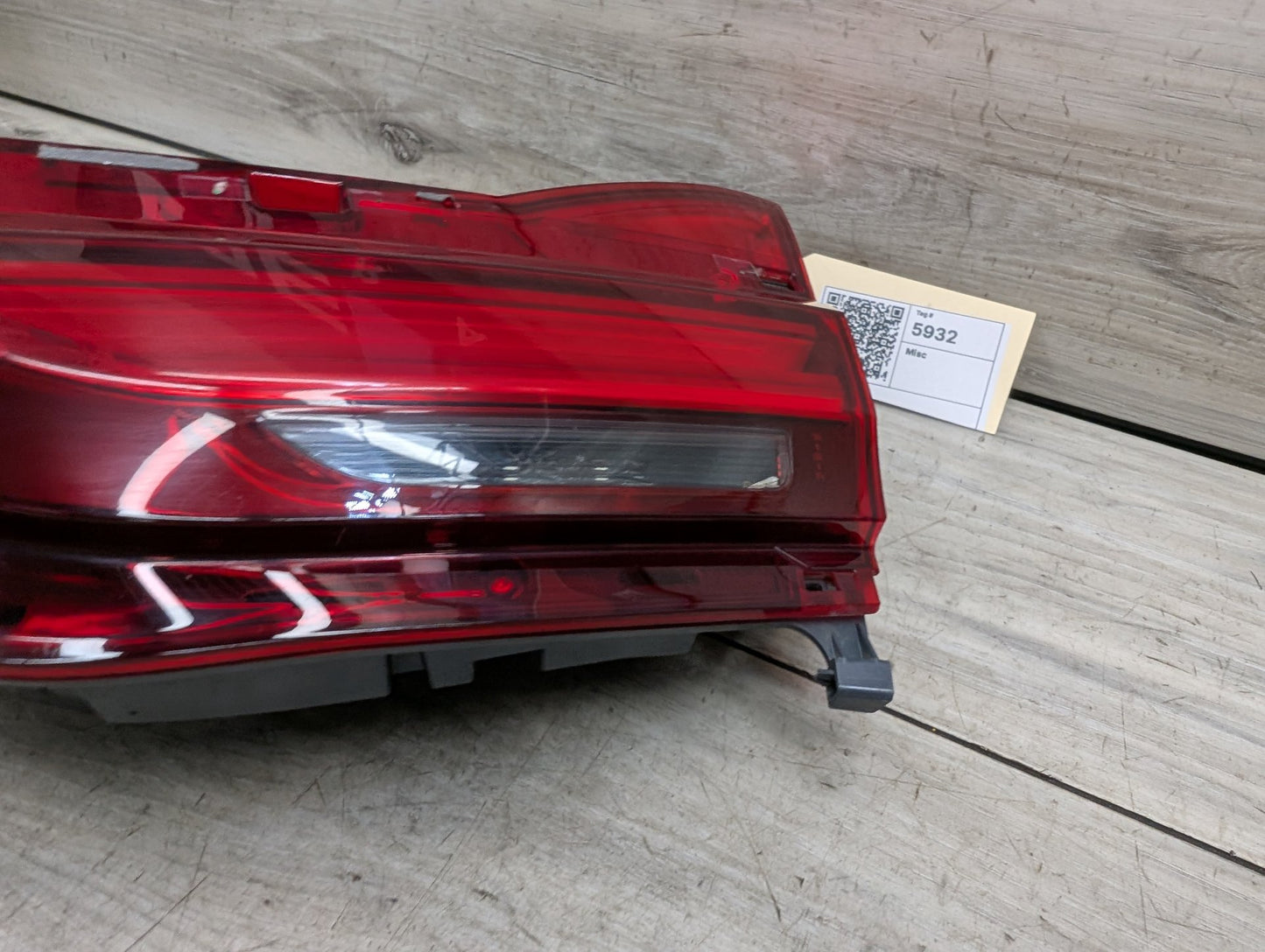 16-19 OEM BMW G11 G12 740 750 Rear Right Passenger Trunk Inner Stop Tail Light