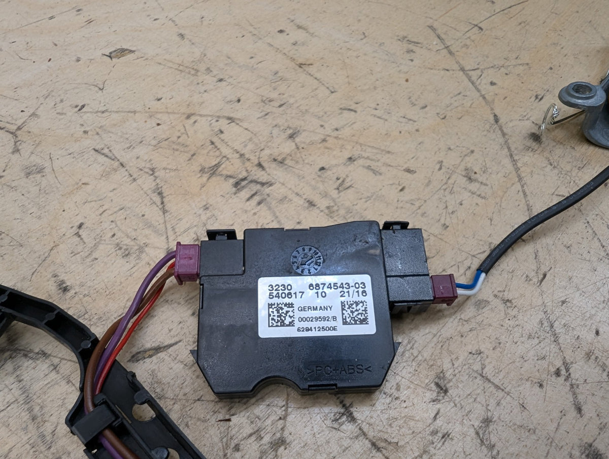 16-19 OEM BMW G11 G12 740 750 Steering Wheel Electronics Control Module Unit