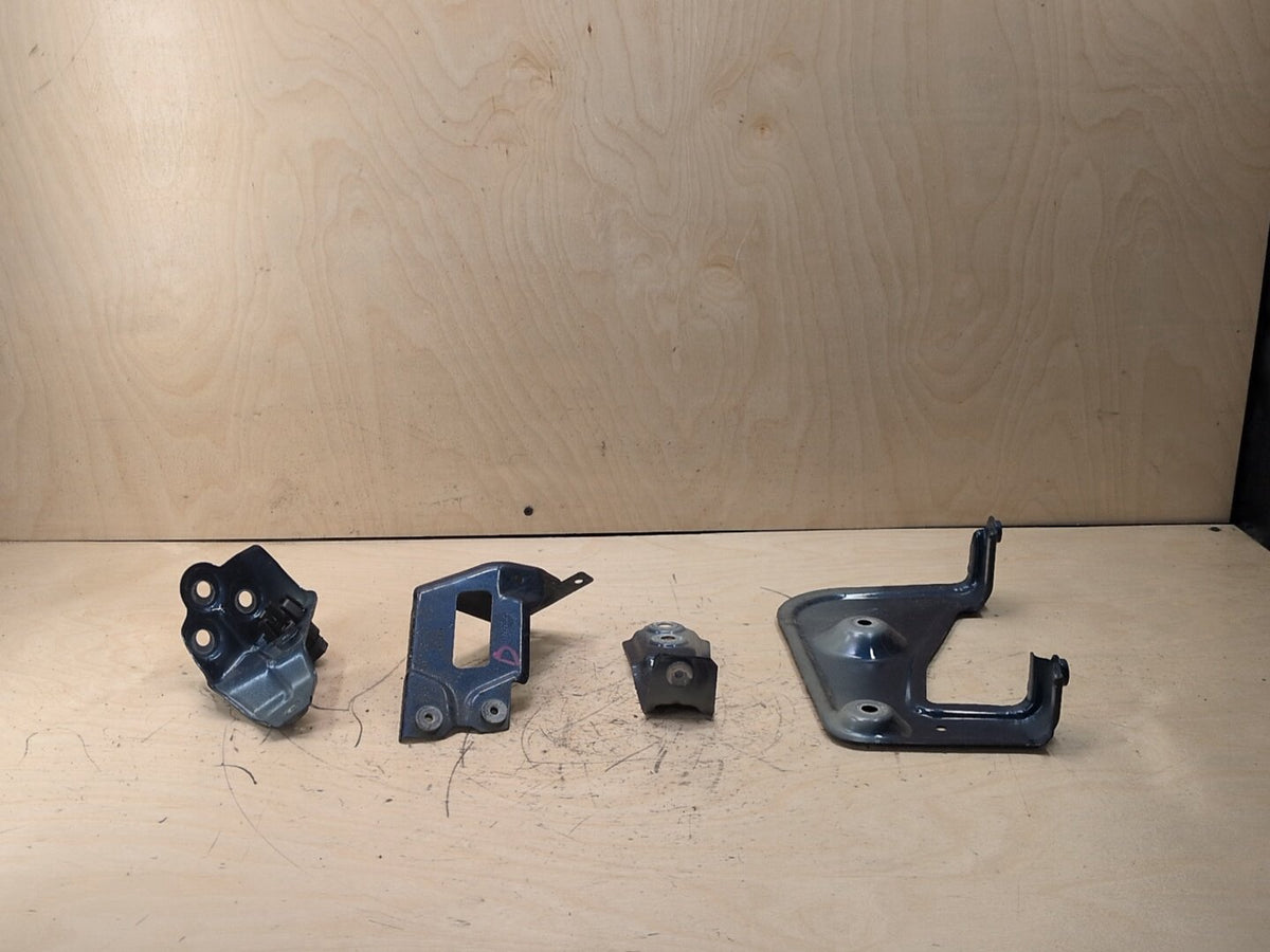 2019-2026 BMW X5 G05 Front Left Driver Fender Brackets SET 7418217 OEM