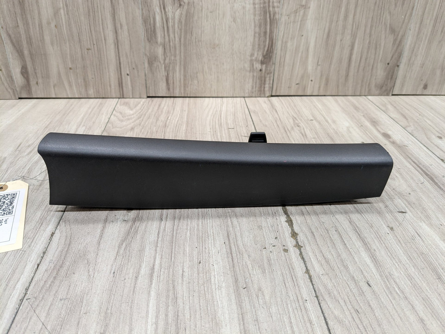 BMW M550i G30 Rear Left Driver Door Window Glass Roller Sunshade Blind 7385393