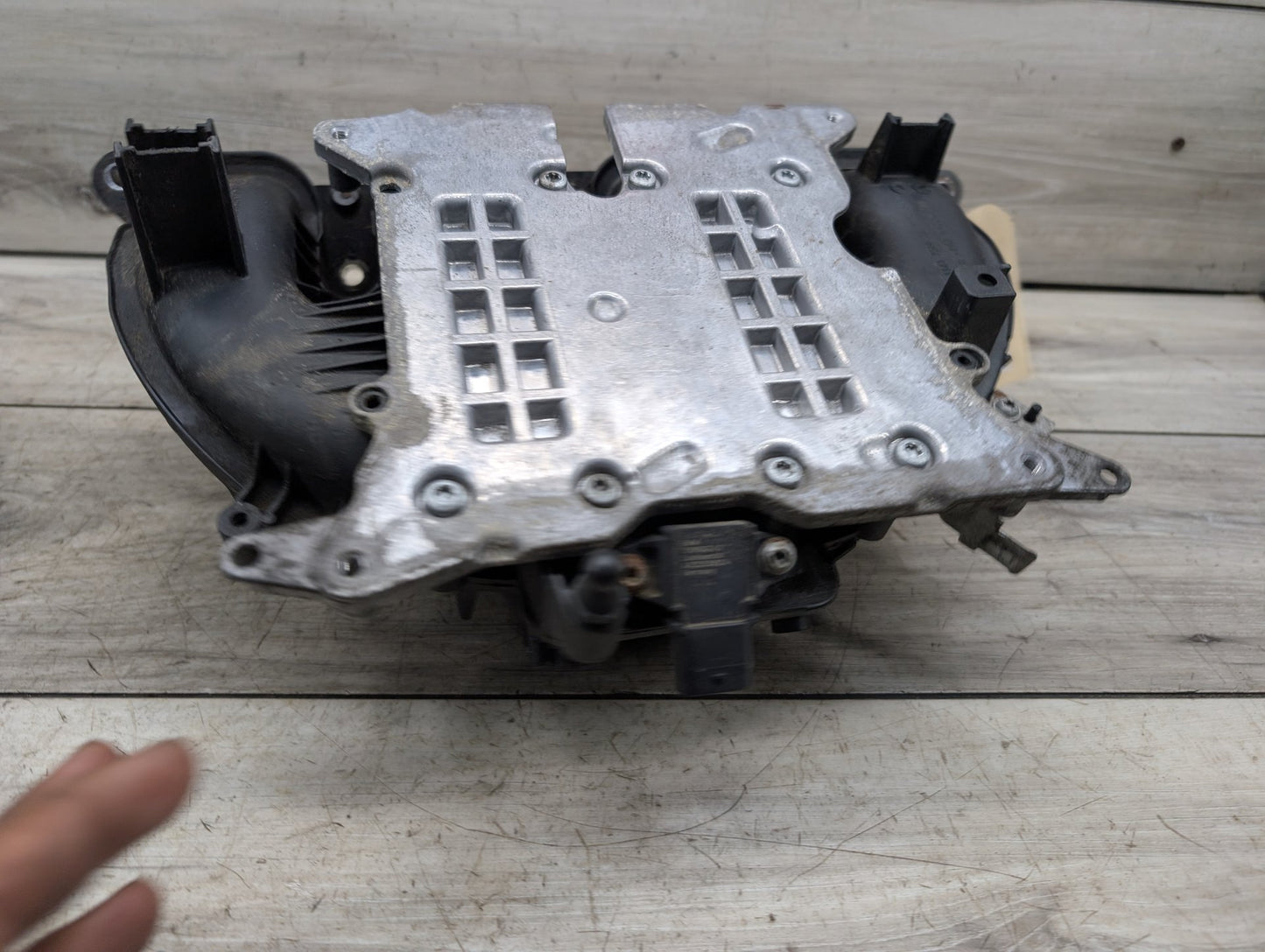 2011 - 2017 BMW X3 F25 Engine Motor Intake Manifold 7588126 N20B20A