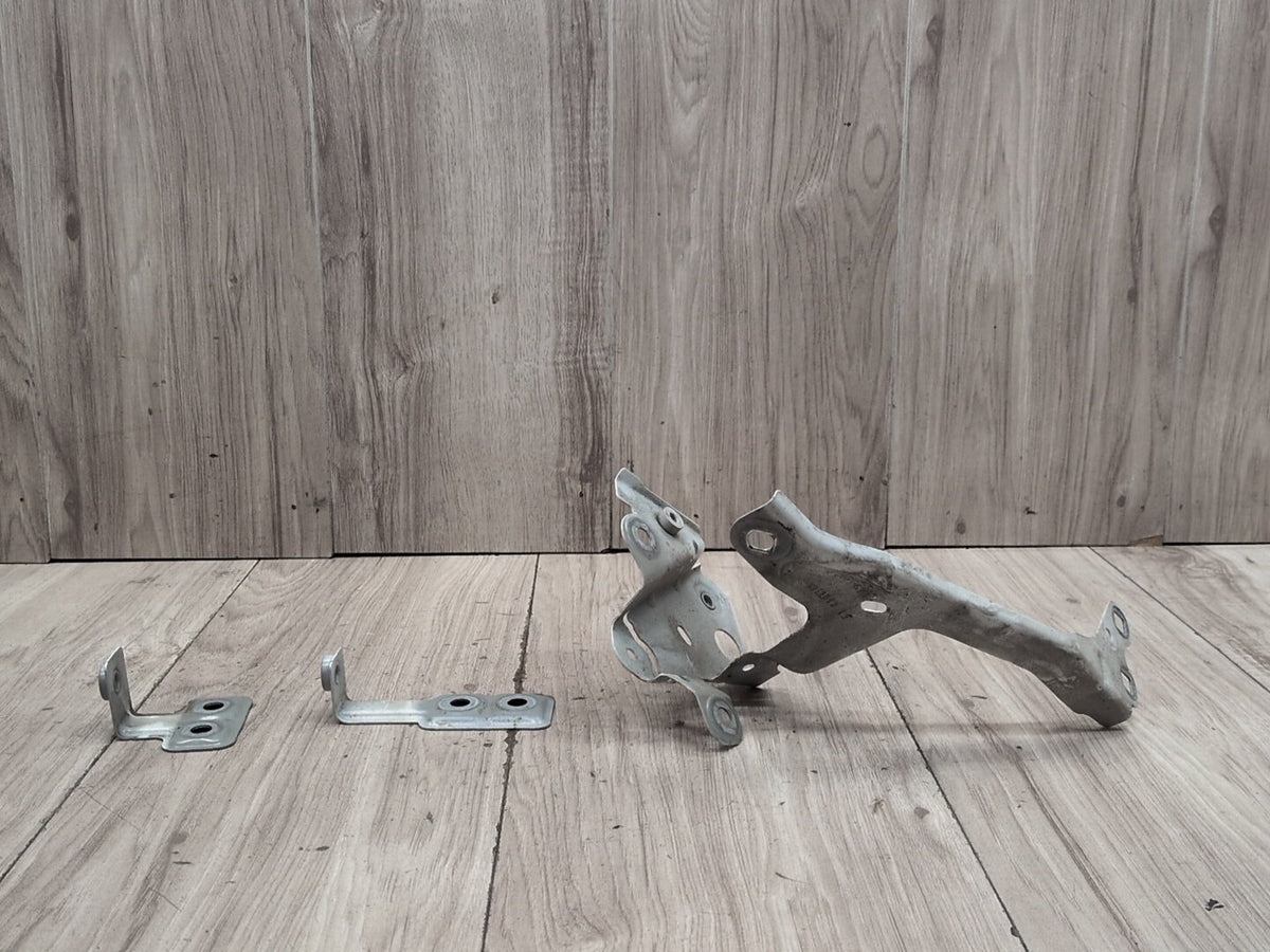 2017-2023 BMW M550i G30 Front Left Driver Fender Brackets SET 7349617 OEM