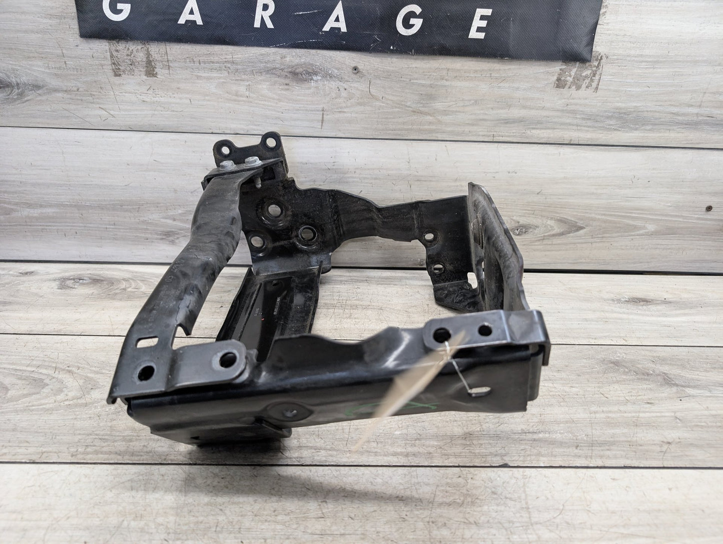 OEM BMW F90 F93 G12 G16 G30 M5 M8 Front Left Driver Radiator Support Bracket