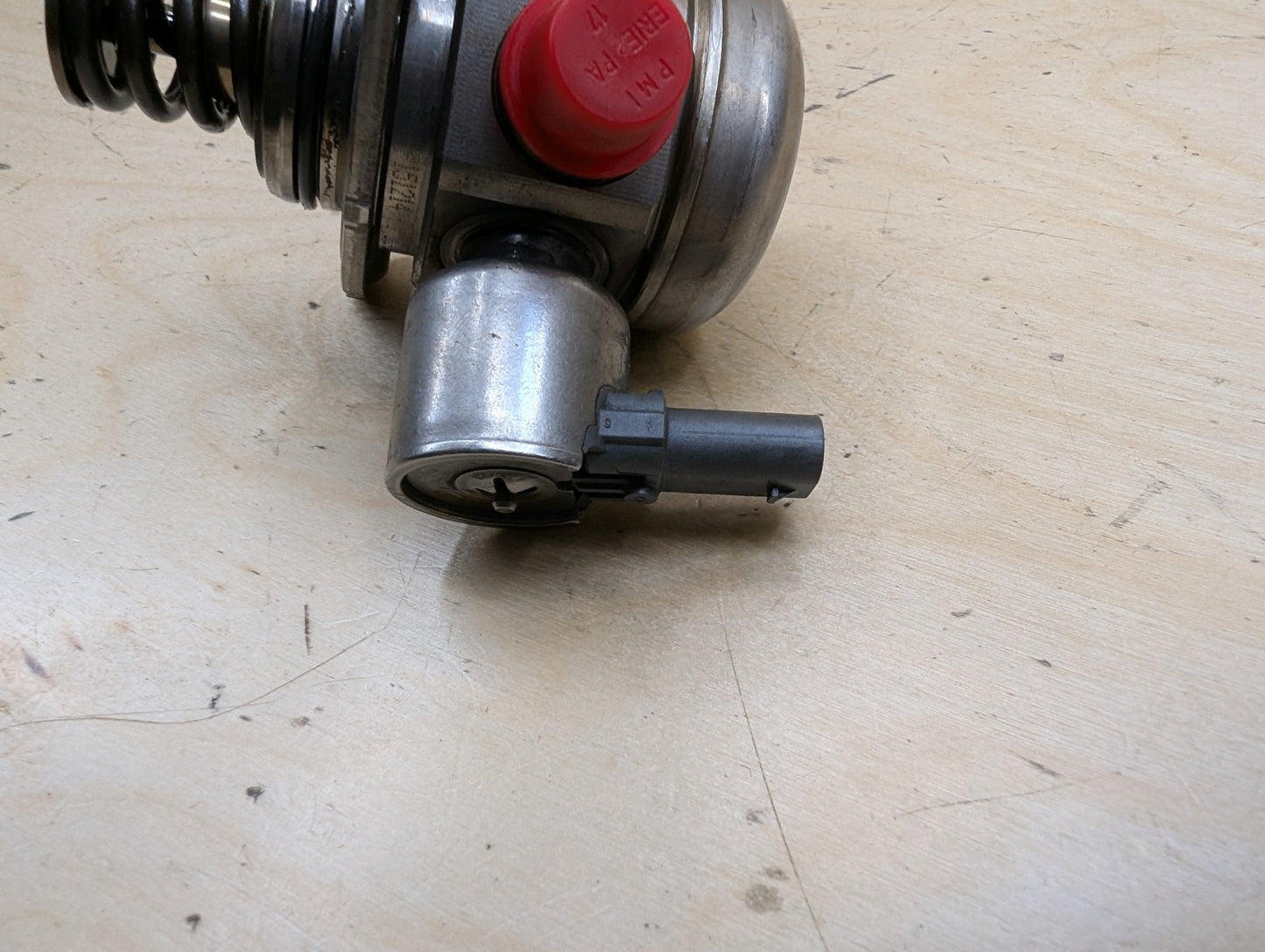OEM BMW E88 E92 E93 F10 F15 F22 F30 F32 Engine N55 HPFP High Pressure Fuel Pump