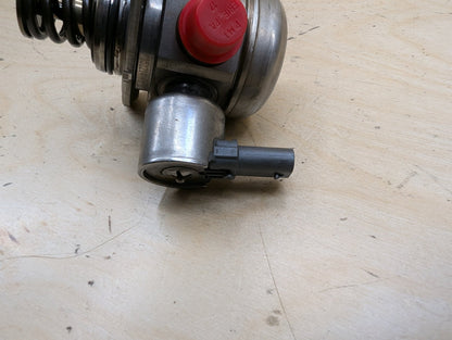 OEM BMW E88 E92 E93 F10 F15 F22 F30 F32 Engine N55 HPFP High Pressure Fuel Pump