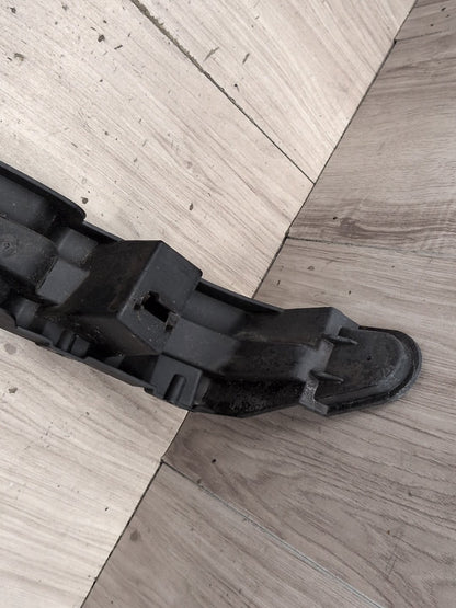 2015-2018 Audi Q3 8U Rear Left Right Bumper Support Brackets SET 8U0807454B