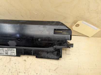 2018-2023 BMW M550i G30 Front Radiator Cover Air Duct Panel 8670940 OEM