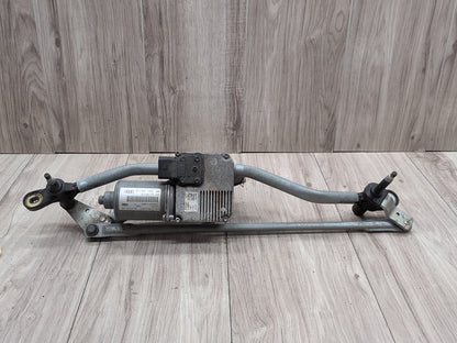 2013 - 2017 Audi S5 8T Front Windshield Wiper Motor 8T1955119D CTUB