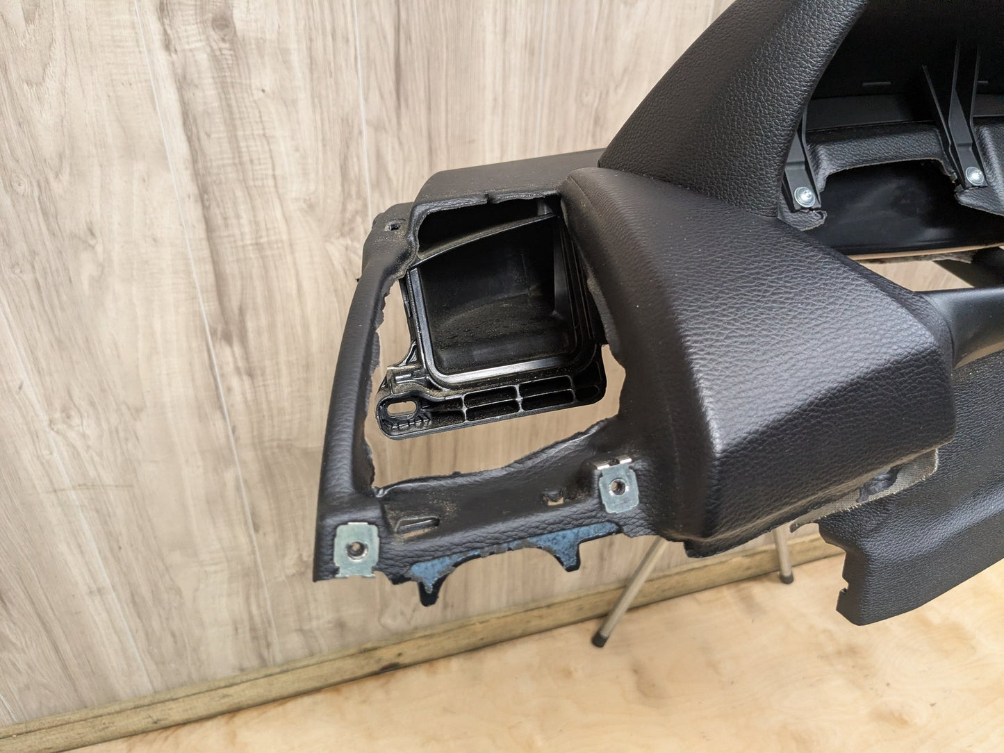 08-13 OEM BMW 128i E82 Dashboard Dash Board Panel Black